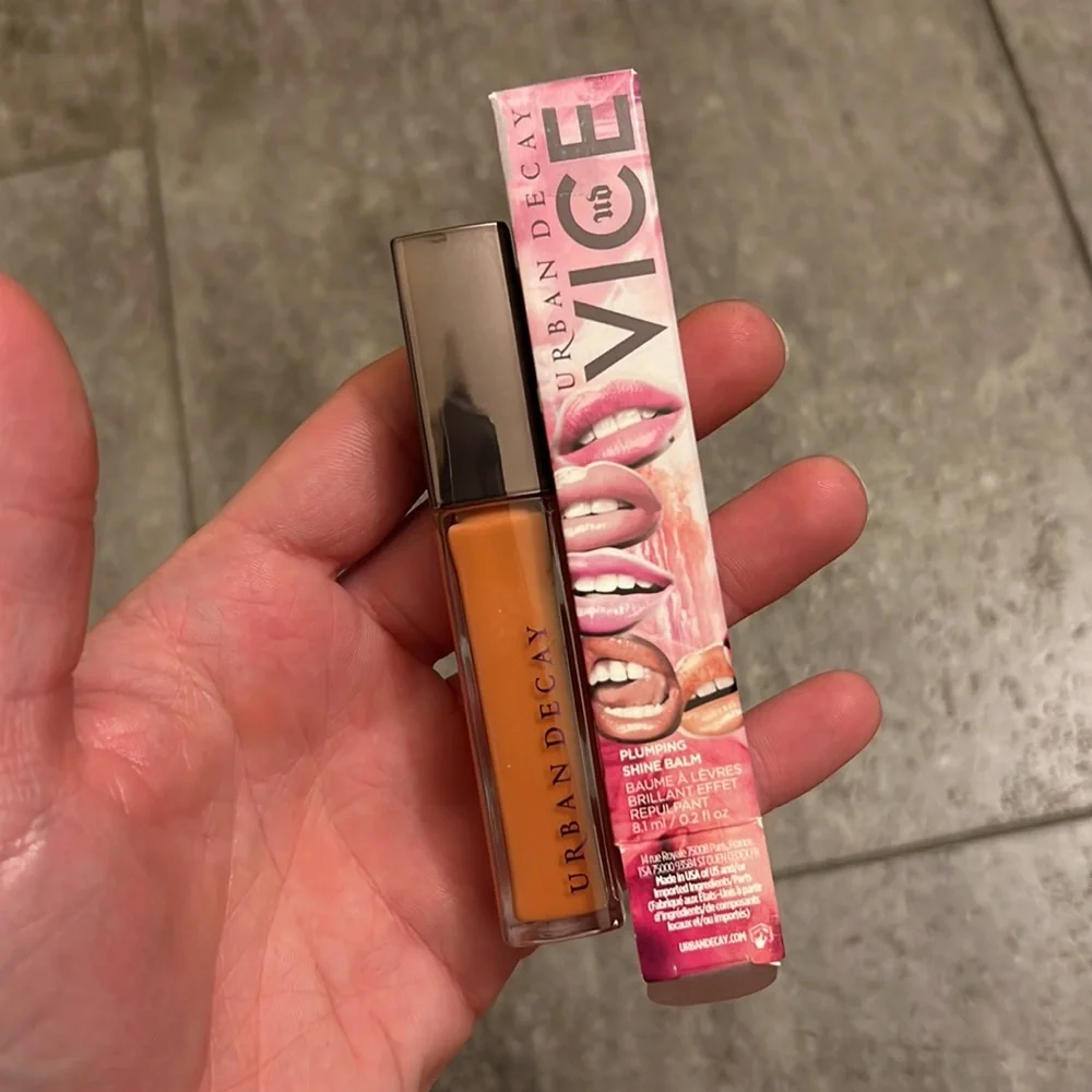 💕♣️Urban Decay Secret Menu Plumping Balm